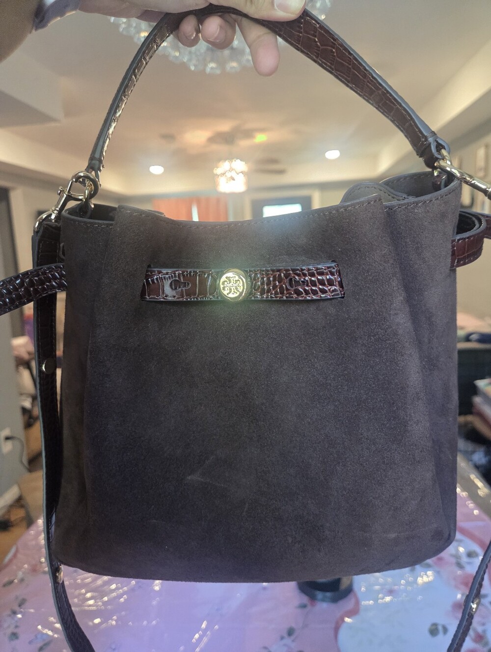 Tory Burch Romy Bucket Back In Cocoa - Picture 1 of 5